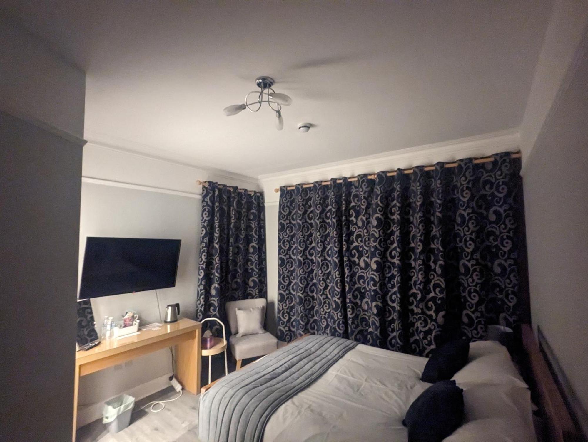 Hotel The Cairns Leven Leven  Zimmer foto